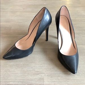Charles by Charles David Black Leather Pumps